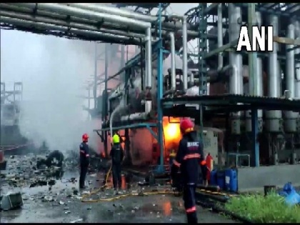 4 injured in fire after explosion at factory in Maharashtra's Boisar | 4 injured in fire after explosion at factory in Maharashtra's Boisar