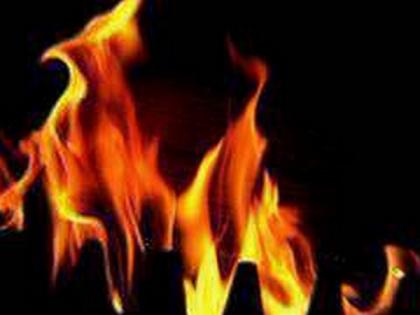 Karnataka: Fire breaks out at battery factory near Harohalli | Karnataka: Fire breaks out at battery factory near Harohalli Karnataka: Fire breaks out at battery factory near Harohalli | Karnataka: Fire breaks out at battery factory near Harohalli