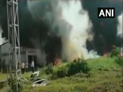 Fire breaks out at oil mill in West Bengal's Bardhaman town | Fire breaks out at oil mill in West Bengal's Bardhaman town