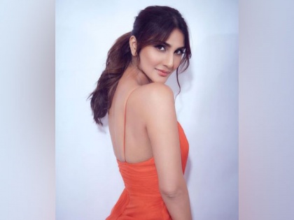 Bollywood celebrities pour in birthday wishes for Vaani Kapoor | Bollywood celebrities pour in birthday wishes for Vaani Kapoor