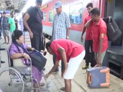 Goa: Konkan Railway initiative helping elderly, differently abled passengers | Goa: Konkan Railway initiative helping elderly, differently abled passengers