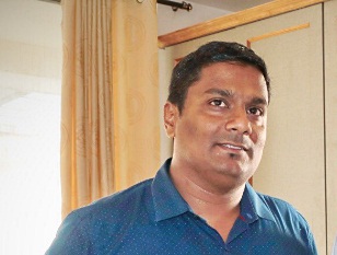 Goa: AAP legislator seeks dismissal of cop over links with robber | Goa: AAP legislator seeks dismissal of cop over links with robber Goa: AAP legislator seeks dismissal of cop over links with robber | Goa: AAP legislator seeks dismissal of cop over links with robber