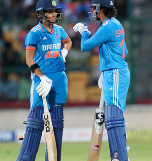 Mandhana's masterclass and Reddy's brilliance trounce South Africa 3-0 | Mandhana's masterclass and Reddy's brilliance trounce South Africa 3-0 Mandhana's masterclass and Reddy's brilliance trounce South Africa 3-0 | Mandhana's masterclass and Reddy's brilliance trounce South Africa 3-0