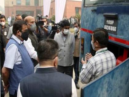 Rajnath, Gadkari witness demonstration of DRDO's FDSS for passenger bus safety | Rajnath, Gadkari witness demonstration of DRDO's FDSS for passenger bus safety Rajnath, Gadkari witness demonstration of DRDO's FDSS for passenger bus safety | Rajnath, Gadkari witness demonstration of DRDO's FDSS for passenger bus safety