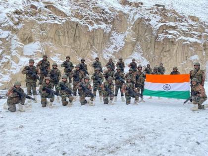 Indian Army unfurls national flag in Galwan valley on New Year | Indian Army unfurls national flag in Galwan valley on New Year