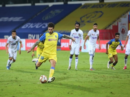 ISL 7: Kerala and Chennaiyin share spoils in Southern derby | ISL 7: Kerala and Chennaiyin share spoils in Southern derby