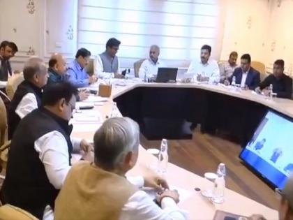 Rajasthan CM reviews COVID-19 preparedness | Rajasthan CM reviews COVID-19 preparedness