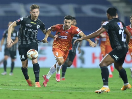 ISL 7: Goa come from behind to draw battle of fortunes against ATKMB | ISL 7: Goa come from behind to draw battle of fortunes against ATKMB