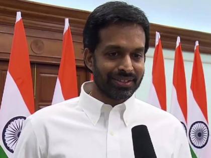 President Droupadi Murmu confers honorary doctorates on Pullela Gopichand, four others in Karnataka | President Droupadi Murmu confers honorary doctorates on Pullela Gopichand, four others in Karnataka