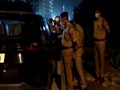 2 shot dead in Greater Noida residential area | 2 shot dead in Greater Noida residential area