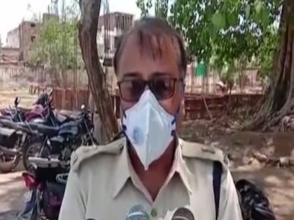 Convict cut off his genitals while offering prayers at temple inside Gwalior Central Jail premises | Convict cut off his genitals while offering prayers at temple inside Gwalior Central Jail premises