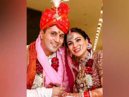 'Kundali Bhagya' star Shraddha Arya ties the knot, shares wedding pictures | 'Kundali Bhagya' star Shraddha Arya ties the knot, shares wedding pictures
