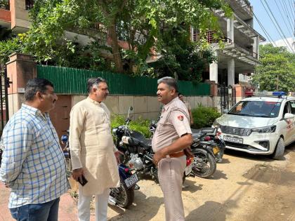 Gurugram: Hindu leaders put under house arrest | Gurugram: Hindu leaders put under house arrest Gurugram: Hindu leaders put under house arrest | Gurugram: Hindu leaders put under house arrest
