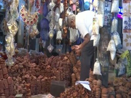Hyderabad: Surge in demand of fancy earthen pots in markets | Hyderabad: Surge in demand of fancy earthen pots in markets