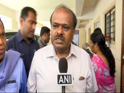 Kumaraswamy questions Congress' intentions for protesting against petrol hike price | Kumaraswamy questions Congress' intentions for protesting against petrol hike price