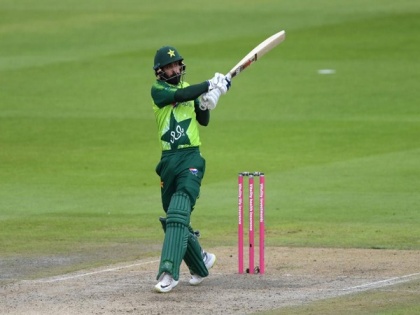 Mohammad Hafeez becomes second Pakistani player to score 2000 T20I runs | Mohammad Hafeez becomes second Pakistani player to score 2000 T20I runs