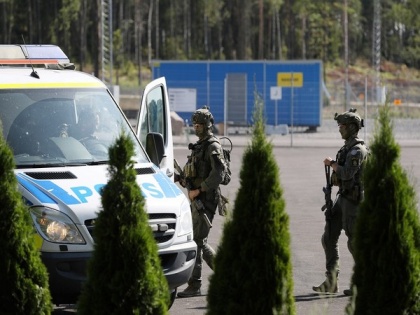 Sweden: Guards freed after hostage-taking by prison inmates | Sweden: Guards freed after hostage-taking by prison inmates