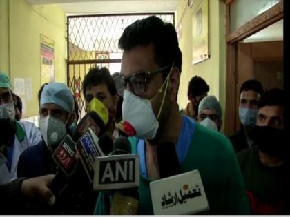 Five injured after unexploded shell goes off while cleaning drainage in Handwara | Five injured after unexploded shell goes off while cleaning drainage in Handwara