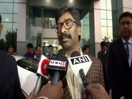 Hemant Soren in Delhi, to discuss Cabinet expansion with Congress leaders on Monday | Hemant Soren in Delhi, to discuss Cabinet expansion with Congress leaders on Monday