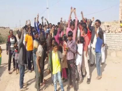 Rajasthan: Pakist Hindu refugees express happiness over the passage of CAA | Rajasthan: Pakist Hindu refugees express happiness over the passage of CAA