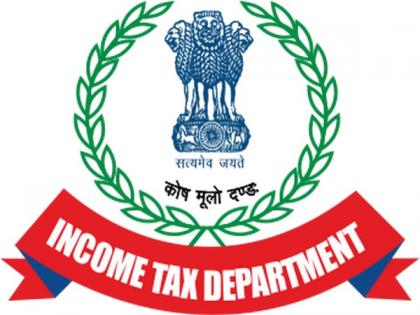 I-T dept conducts searches in Bihar, Jharkhand, seizes Rs 5.71 cr | I-T dept conducts searches in Bihar, Jharkhand, seizes Rs 5.71 cr