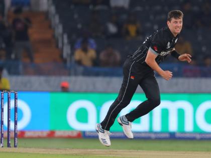 Men's ODI WC: NZ's Matt Henry walks off the field mid over with hamstring injury during SA clash | Men's ODI WC: NZ's Matt Henry walks off the field mid over with hamstring injury during SA clash