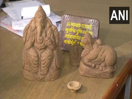Aayog promotes Ganesha idols made from cow dung | Aayog promotes Ganesha idols made from cow dung
