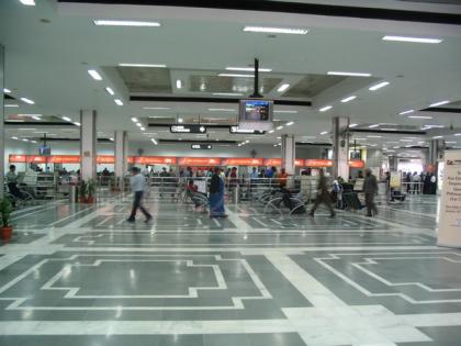 Security increased at Delhi's IGI airport after threat email | Security increased at Delhi's IGI airport after threat email