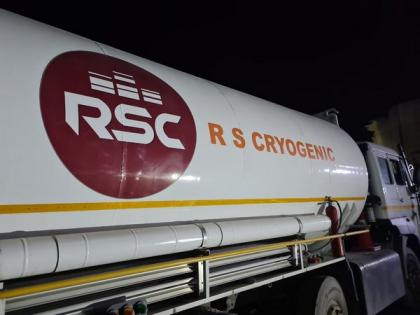 19MT of Liquid Medical Oxygen reaches J-K; availability in hospitals increases six-fold | 19MT of Liquid Medical Oxygen reaches J-K; availability in hospitals increases six-fold 19MT of Liquid Medical Oxygen reaches J-K; availability in hospitals increases six-fold | 19MT of Liquid Medical Oxygen reaches J-K; availability in hospitals increases six-fold