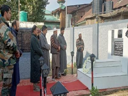 Indian Army pays tributes to Janab Maqbool Sherwani on his 75th death anniversary | Indian Army pays tributes to Janab Maqbool Sherwani on his 75th death anniversary