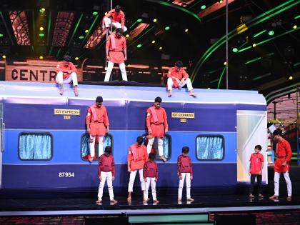 Abujhmad Malkhamb group performs on song 'First Class' in 'IGT 10' | Abujhmad Malkhamb group performs on song 'First Class' in 'IGT 10' Abujhmad Malkhamb group performs on song 'First Class' in 'IGT 10' | Abujhmad Malkhamb group performs on song 'First Class' in 'IGT 10'