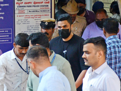 Stampede case: RCB marketing head, event management firm staffers sent to judicial custody till June 19 | Stampede case: RCB marketing head, event management firm staffers sent to judicial custody till June 19 Stampede case: RCB marketing head, event management firm staffers sent to judicial custody till June 19 | Stampede case: RCB marketing head, event management firm staffers sent to judicial custody till June 19