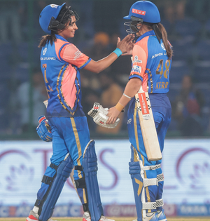 WPL 2024: Harmanpreet's unbeaten 95 helps Mumbai Indians beat GG, seal Playoffs spot | WPL 2024: Harmanpreet's unbeaten 95 helps Mumbai Indians beat GG, seal Playoffs spot