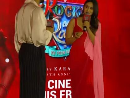Alia forgets Bangla lines after rehearsing for Kolkata event, Ranveer says 'exam ke time bhool gai' | Alia forgets Bangla lines after rehearsing for Kolkata event, Ranveer says 'exam ke time bhool gai' Alia forgets Bangla lines after rehearsing for Kolkata event, Ranveer says 'exam ke time bhool gai' | Alia forgets Bangla lines after rehearsing for Kolkata event, Ranveer says 'exam ke time bhool gai'