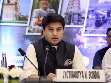 Jyotiraditya Scindia slams Rahul Gandhi for 'langda ghoda' remarks | Jyotiraditya Scindia slams Rahul Gandhi for 'langda ghoda' remarks