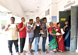 Odisha records 60.87 pc voter turnout | Odisha records 60.87 pc voter turnout Odisha records 60.87 pc voter turnout | Odisha records 60.87 pc voter turnout