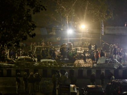 NIA takes over Delhi blast case | NIA takes over Delhi blast case