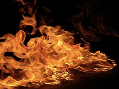Fire breaks out in SBI branch in Bihar's Gopalganj | Fire breaks out in SBI branch in Bihar's Gopalganj Fire breaks out in SBI branch in Bihar's Gopalganj | Fire breaks out in SBI branch in Bihar's Gopalganj