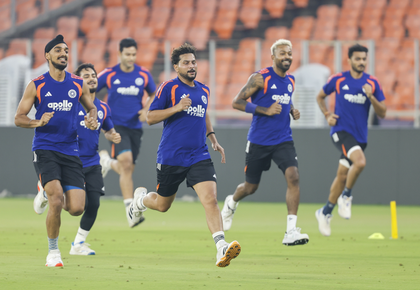 T20 WC: 'I think it will be pretty much the same side,' says Shastri on India's playing XI vs South Africa | T20 WC: 'I think it will be pretty much the same side,' says Shastri on India's playing XI vs South Africa