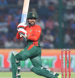 Mehidy Hasan under observation as Bangladesh eye Galle advantage in Sri Lanka Test | Mehidy Hasan under observation as Bangladesh eye Galle advantage in Sri Lanka Test