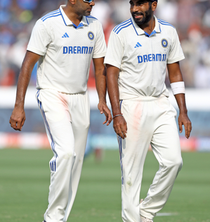 2nd Test: Ashwin, Bumrah scalp three each as India beat Eng by 1-6 runs, level series 1-1 | 2nd Test: Ashwin, Bumrah scalp three each as India beat Eng by 1-6 runs, level series 1-1 2nd Test: Ashwin, Bumrah scalp three each as India beat Eng by 1-6 runs, level series 1-1 | 2nd Test: Ashwin, Bumrah scalp three each as India beat Eng by 1-6 runs, level series 1-1