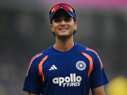 T20 WC: Unchanged Pakistan elect to bowl, Abhishek, Kuldeep return for India | T20 WC: Unchanged Pakistan elect to bowl, Abhishek, Kuldeep return for India