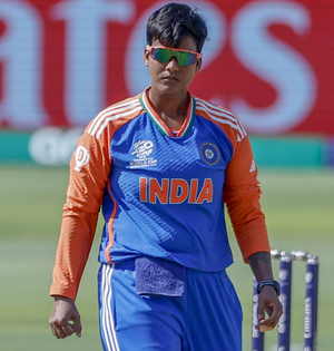 Deepti Sharma closes in on becoming top-ranked T20I bowler | Deepti Sharma closes in on becoming top-ranked T20I bowler