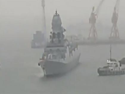 Cyclone Tauktae: 188 rescued, 60 bodies recovered from Barge P305 | Cyclone Tauktae: 188 rescued, 60 bodies recovered from Barge P305 Cyclone Tauktae: 188 rescued, 60 bodies recovered from Barge P305 | Cyclone Tauktae: 188 rescued, 60 bodies recovered from Barge P305
