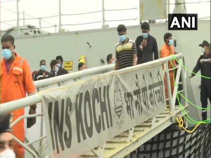 Cyclone Tauktae: INS Kochi arrives in Mumbai with rescuees from Barge P305 | Cyclone Tauktae: INS Kochi arrives in Mumbai with rescuees from Barge P305