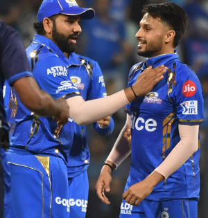 IPL 2024: 'What wrong has Rohit done', fans would be thinking, says Navjot Sidhu on MI captaincy change | IPL 2024: 'What wrong has Rohit done', fans would be thinking, says Navjot Sidhu on MI captaincy change IPL 2024: 'What wrong has Rohit done', fans would be thinking, says Navjot Sidhu on MI captaincy change | IPL 2024: 'What wrong has Rohit done', fans would be thinking, says Navjot Sidhu on MI captaincy change