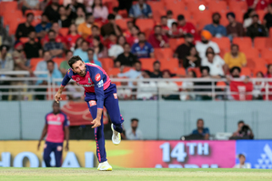 IPL 2026: Mumbai Indians sign Keshav Maharaj as replacement for Mitchell Santner | IPL 2026: Mumbai Indians sign Keshav Maharaj as replacement for Mitchell Santner