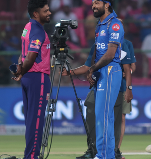 IPL 2024: Mumbai Indians bat first against Rajasthan Royals in Hardik Pandya's 100th game | IPL 2024: Mumbai Indians bat first against Rajasthan Royals in Hardik Pandya's 100th game