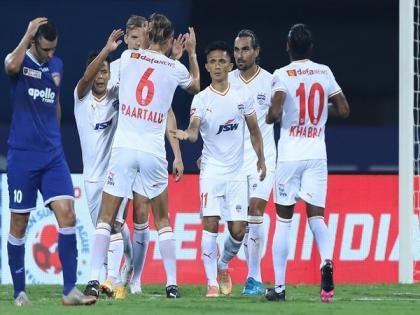 ISL 7: There is an invisible pressure when I don't score, says Chhetri | ISL 7: There is an invisible pressure when I don't score, says Chhetri ISL 7: There is an invisible pressure when I don't score, says Chhetri | ISL 7: There is an invisible pressure when I don't score, says Chhetri
