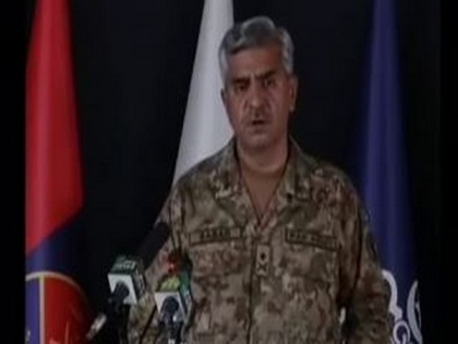Combating COVID-19: Pak announces troop deployment, shuts down borders | Combating COVID-19: Pak announces troop deployment, shuts down borders